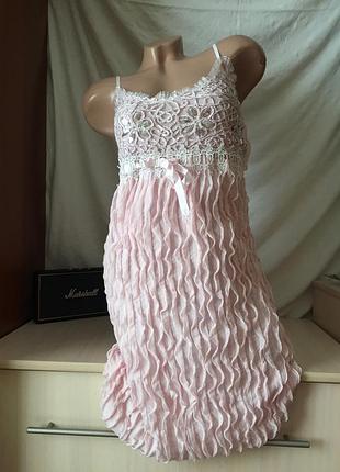 Нежное платье на бретельках / сарафан