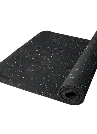 Килимок для йоги nike move yoga mat 4 mm osfm чорний уні 61х172см