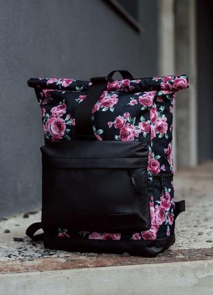 Чорний унісекс рюкзак з трояндами staff rolltop 22l roses