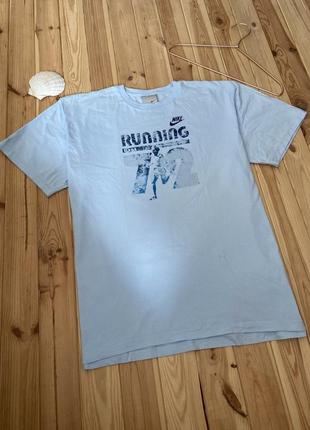 Винтажная футболка nike official running с большим логотипом vintage
