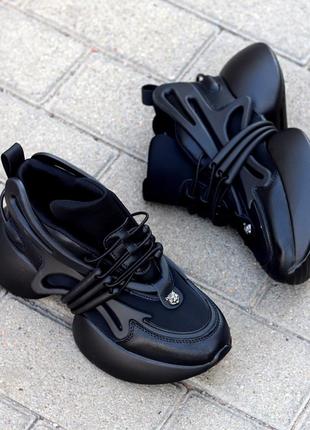 Массивные дизайнерские женские кроссовки, в черном цвете, подкладка текстильная, популярная модель.6 фото