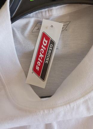Базовые футболки dickies с карманом в размерах м и л5 фото