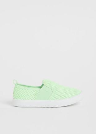 H&m классные дышащие слипоны из мембраны