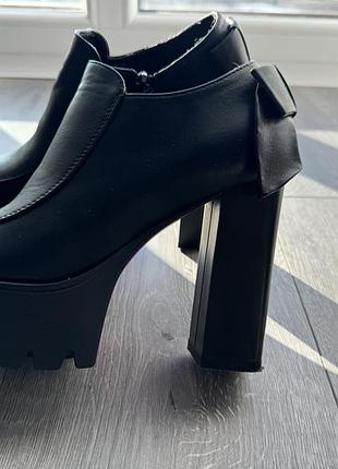 Ботильйони