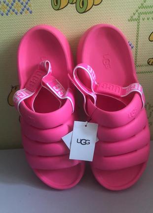 Сандалии ugg. размер 42, стопа 28 см, ярко-розовые🩷🩷🩷🩷🩷