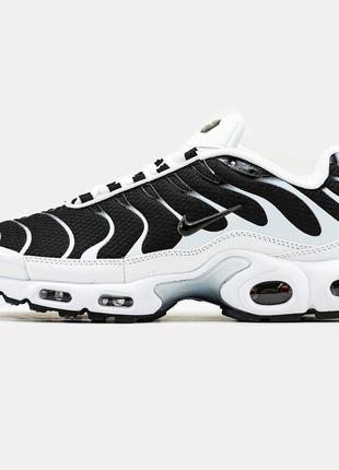 Кроссовки nike air max tn plus