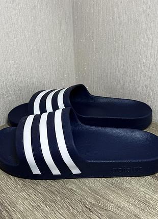 Шльопанці adidas adilette