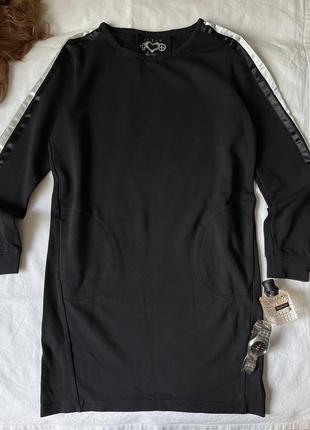 Черное платье-мини с карманами на девочку 152-158см
