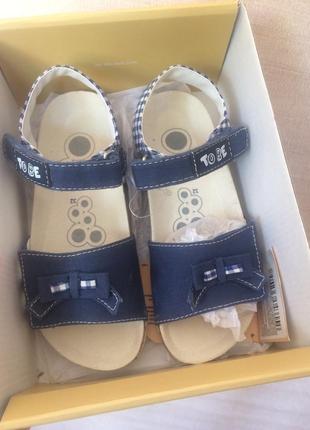 Босоножки chicco 32размер