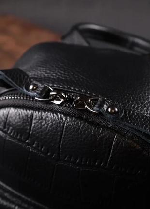Рюкзак чорний шкіряний жіночий3 фото