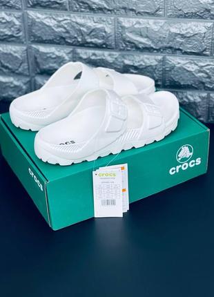 Мужские шлепанцы crocs белые тапочки крокс