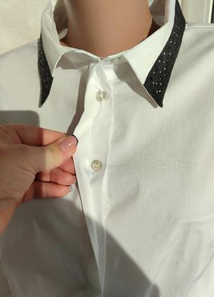 Нова біла класична сорочка з сірою вставкою на комірчику7 фото