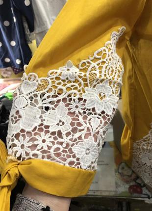 Блуза желтая с вставками макраме2 фото