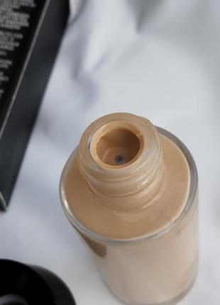Mac тональный крем.2 фото