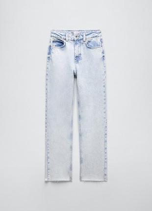 Прямі джинси з необробленим низом zara straight fit -36