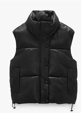 Непревзойденный черный,жилет, эко-кожа zara.