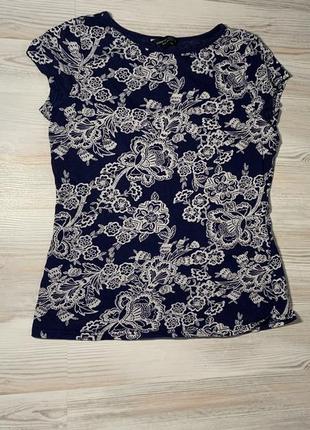 Стильная футболочка