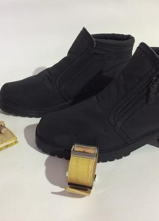 Американские водонепроницаемые полуботинки