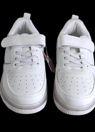 Белые кроссовки, кеды деми  с led подсветкой зарядкой 8 режимов  для девочки мальчика7 фото