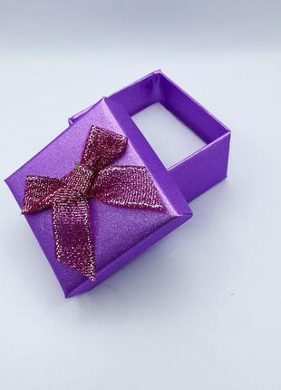 Коробочка для украшений под кольцо,кулон или серьги квадратная фиолетовая