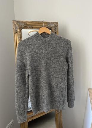 Серый шерстяной свитер2 фото