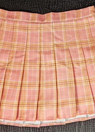 Теннисная розовая юбка
