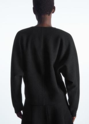 Черный шерстяной свитер cos3 фото