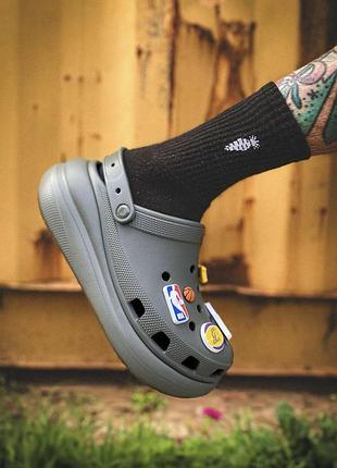 Крокс крат клог платформа оливковые crocs classic crush clog dusty olive