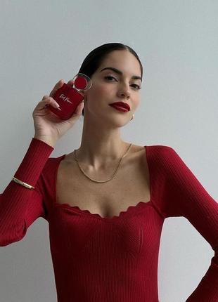 Шикарное трикотажное красное платье mango
