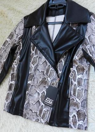 Куртка косуха фактурная стрейч эко кожа под змею змеиный принт питон и хищный принт лео леопард курт3 фото