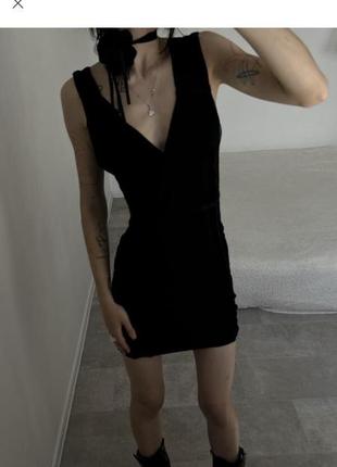 Чёрная сетчатая гипюр мини платье вечернее8 фото