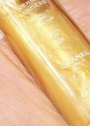 Лак для ногтей chanel le vernis lumiere metallic nail colour 62 or