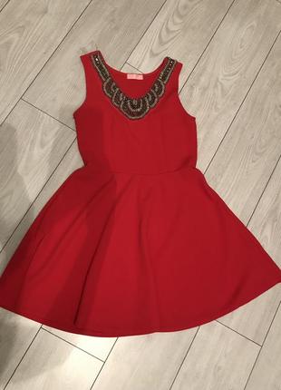 Платье красное платье