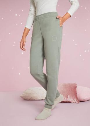 Спортивные штаны женские утепленные esmara нитевичка. размеры s, m, l1 фото