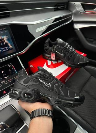 ⭐️ новинка ⭐️

🔥чоловічі кросівки nike air max plus all black white