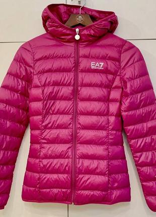 Легкий пухик emporio armani ea7 xs , m  s пуховая куртка