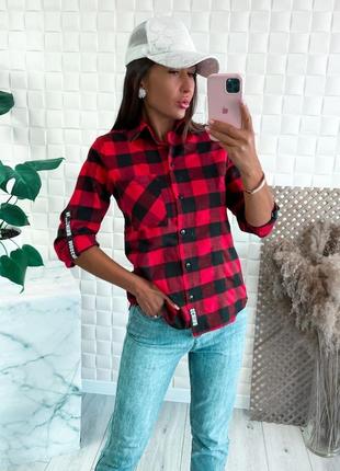 Рубашка в клетку красная