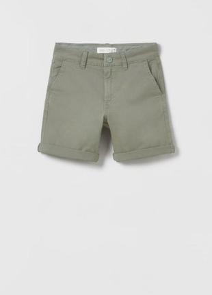 Шорти чинос zara