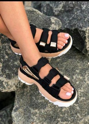 Босоніжки босоножки fila disruptor sandals сандалі сандалии