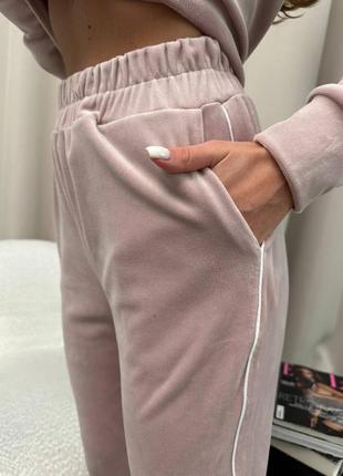 Женский теплый розовый спортивный прогулочный костюм, велюровый комплект кофта и брюки с полоской5 фото