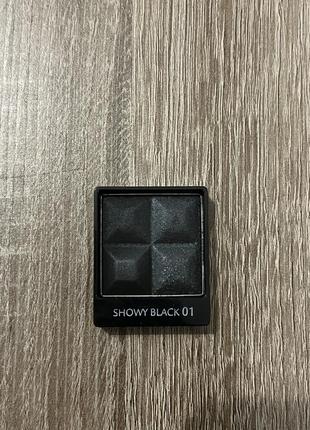 Givenchy тени showy black 01