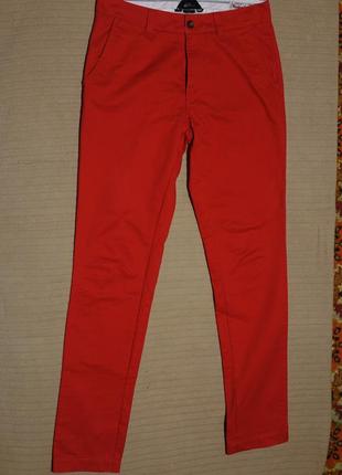 Эпатажные ярко-красные неформальные х/б брюки - чиносы maddison weekend англия 32/341 фото