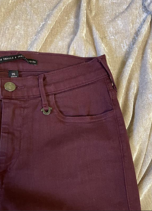 Крутые бордовые джинсы true religion, 264 фото