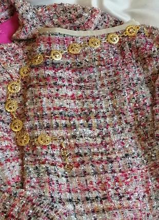 Роскошный золотистый ремень