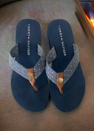 Женские текстильные  вьетнамки tommyhilfiger
us8-38-25cm
us9-39-26cm