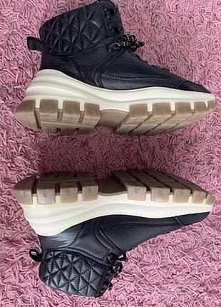 Шкіряні черевики uterqüe p -38