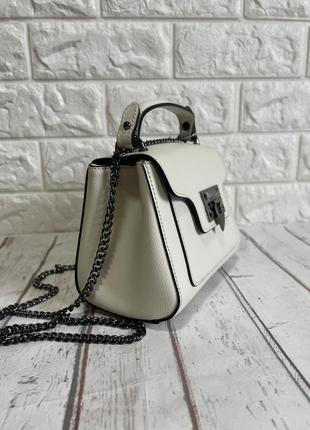 Небольшая кожаная сумочка borse in pelle итальялия 🇮🇹 светлая бежевая3 фото