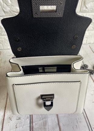 Небольшая кожаная сумочка borse in pelle итальялия 🇮🇹 светлая бежевая7 фото