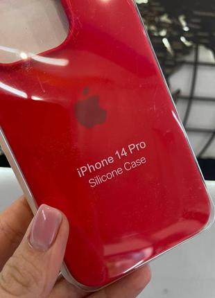 Чехол-накладка silicone case с микрофиброй для iphone 14 pro,чехол с микрофиброй для айфон 14 про(красный)3 фото