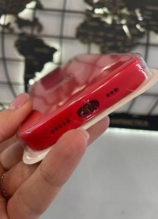 Чехол-накладка silicone case с микрофиброй для iphone 14 pro,чехол с микрофиброй для айфон 14 про(красный)4 фото